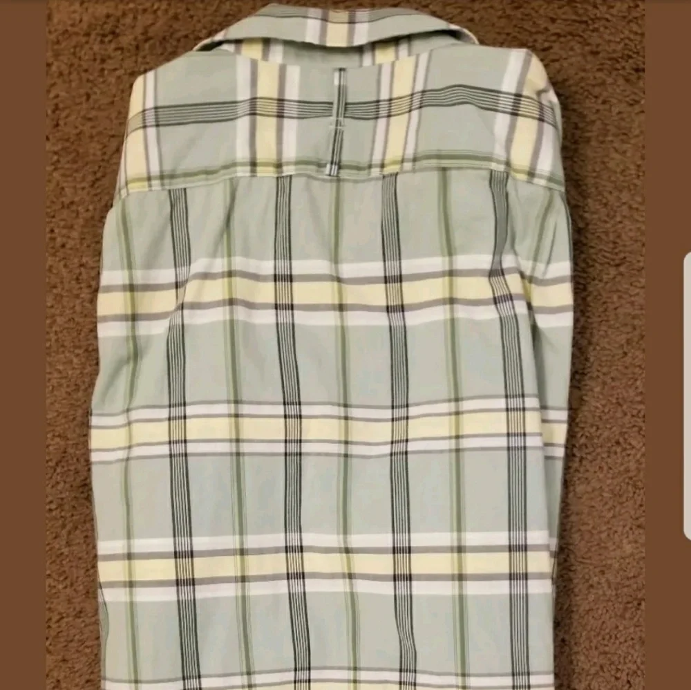 Easter colors! Banana republic long sleeve medium